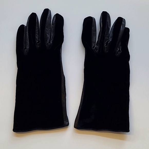 Ralph Lauren Accessories - Yves Saint Laurent Women's Gloves